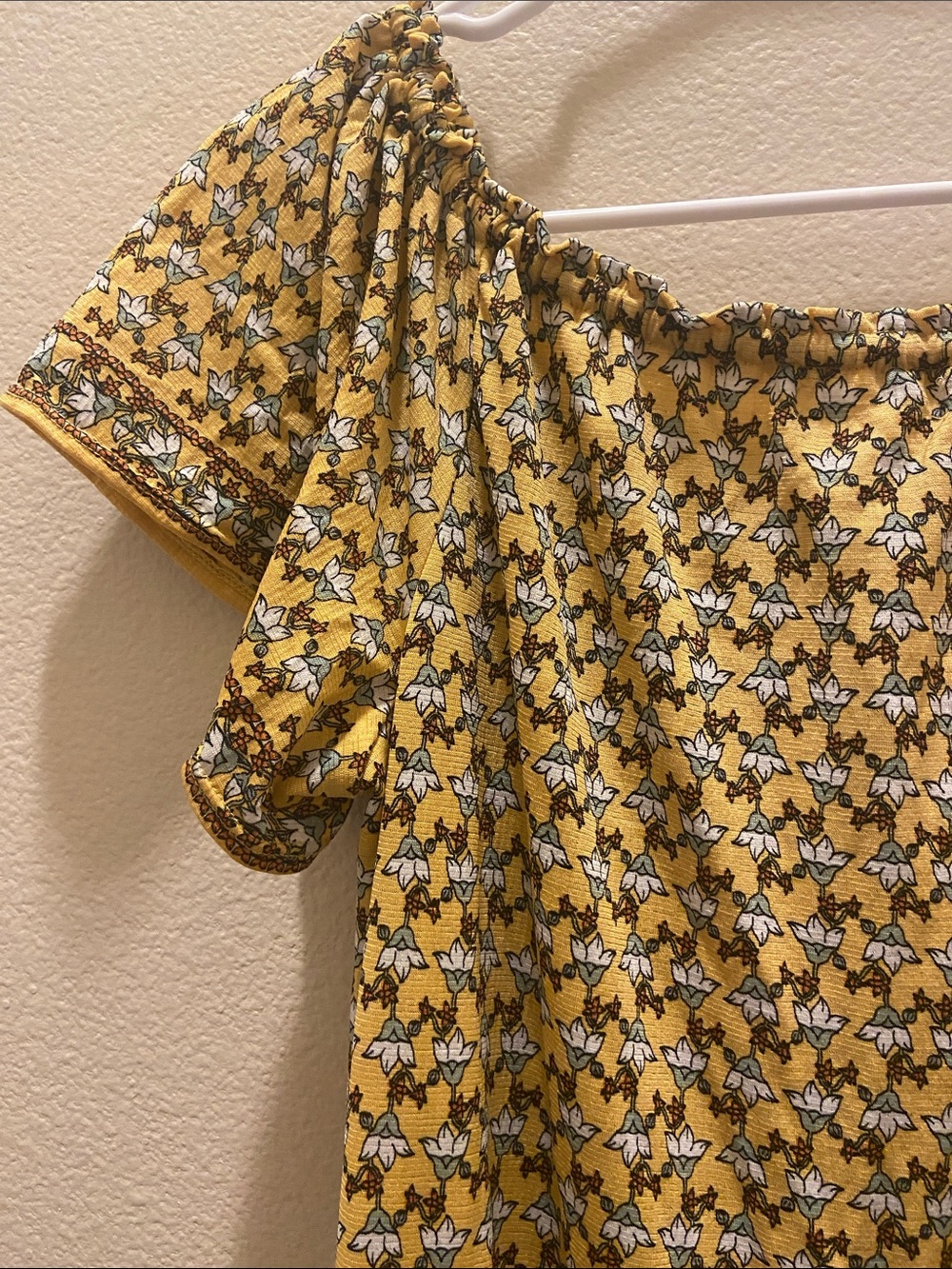 Yellow Floral cottage core Tiered Dress size large - Picture 6 of 6
